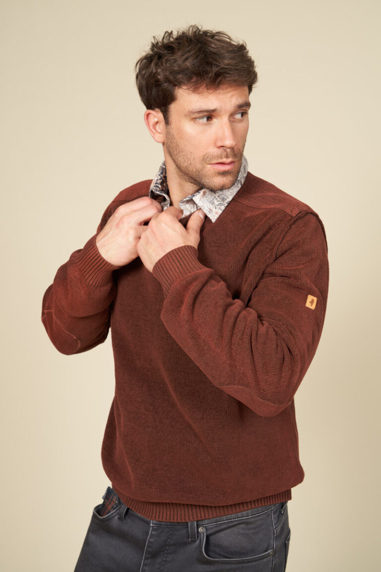 Pull col rond empiècements tissés