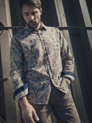Chemise fil teint motif grosses fleurs