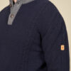 Pull col montant boutonné et torsades