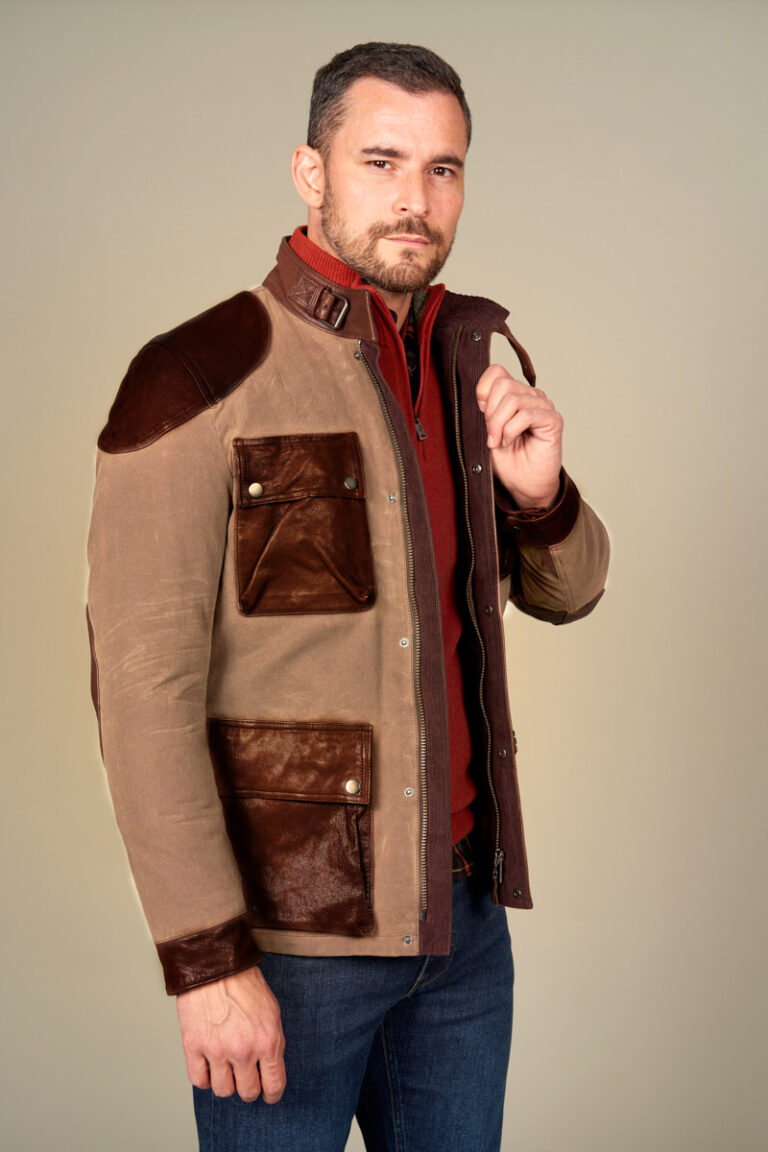 Yarn dyed two tones shirt