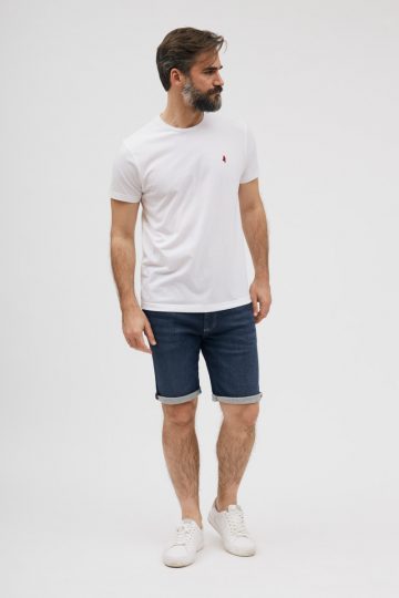 Round neck T-shirt