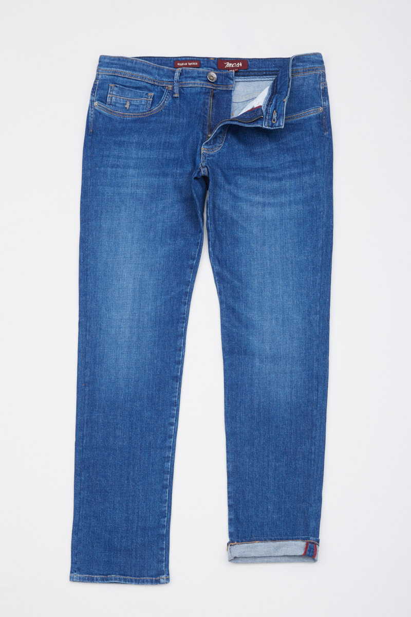 Regular straight stone washed jeans 