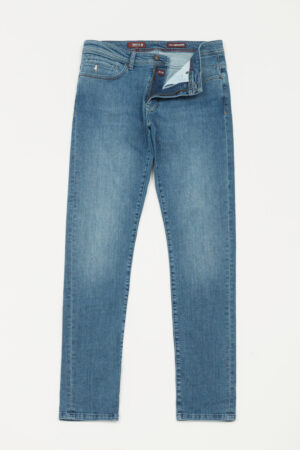 Stone washed regular tapered jeans