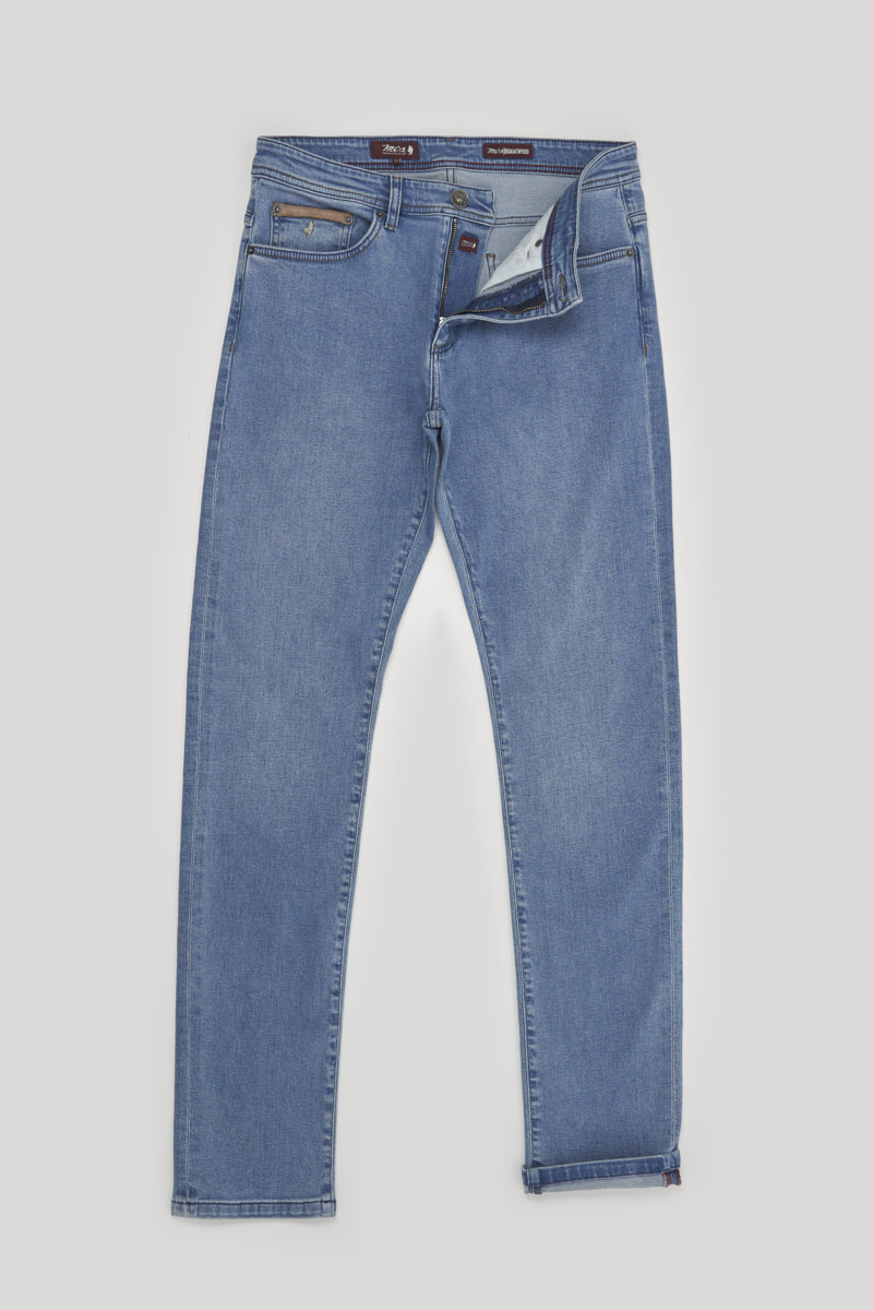 S26QMD201_D210-740-4