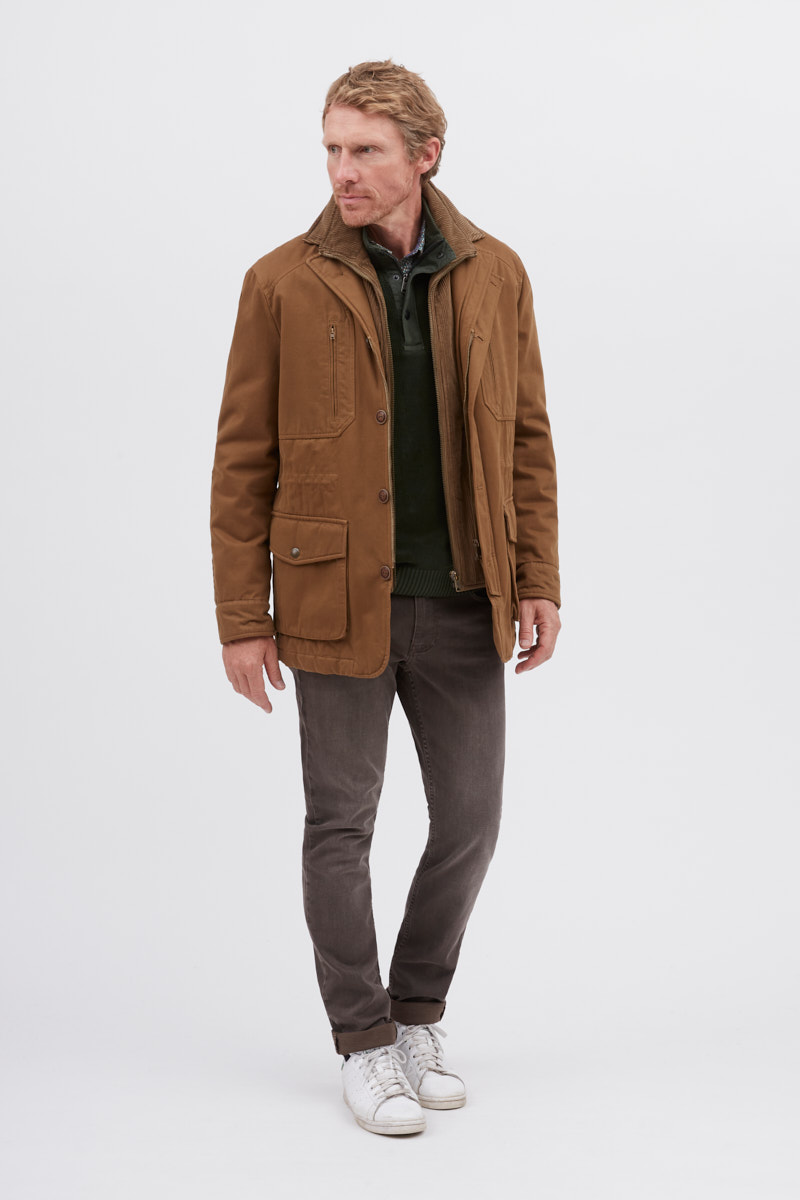 W22JMVEST_C001-3