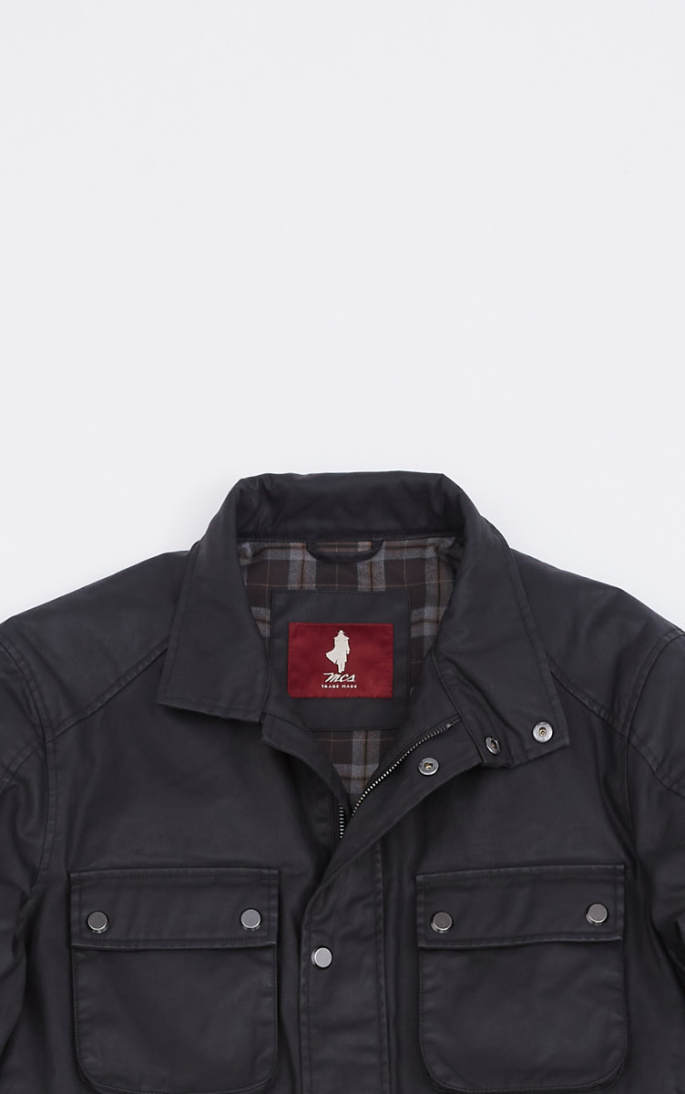 W22JMVEST_C006-6