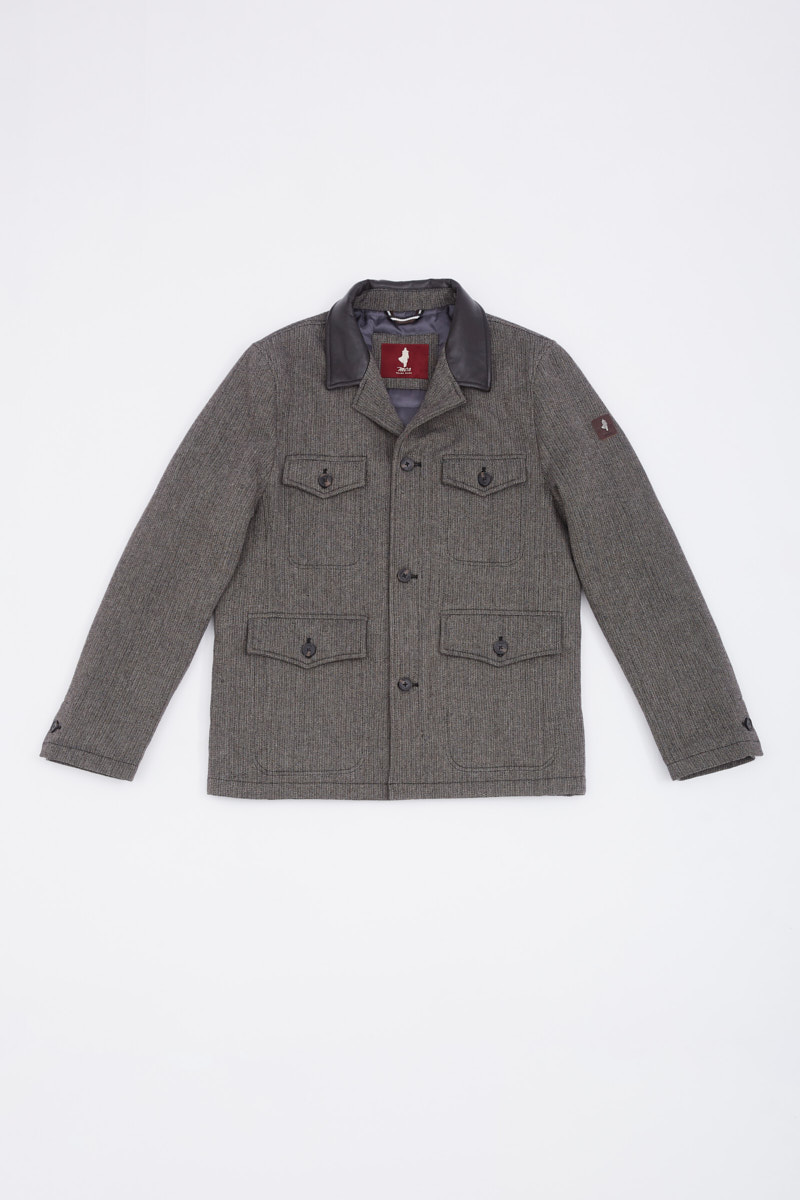 W22JMVEST_W001-4