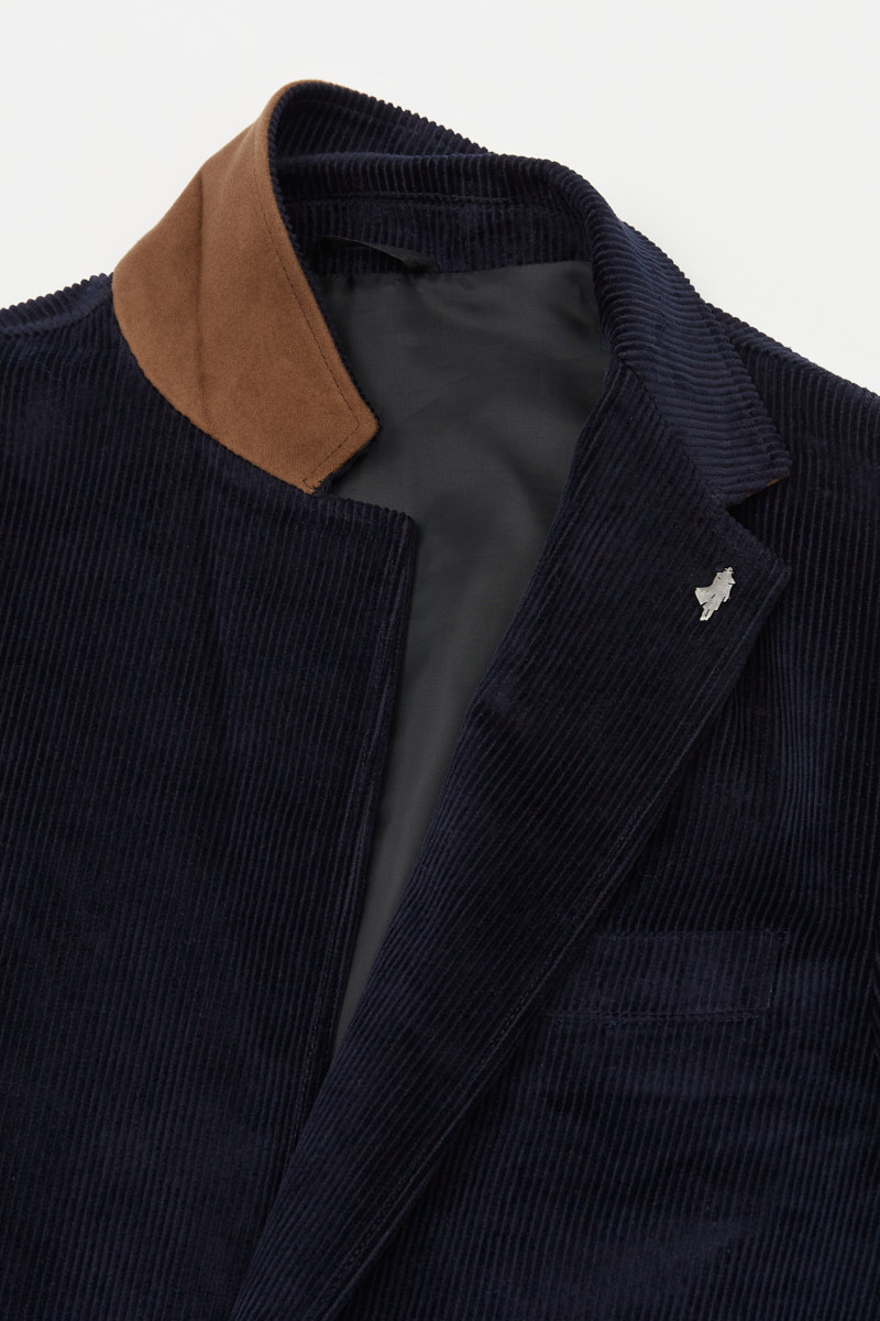 W24NMBLAZ_C001-752-6