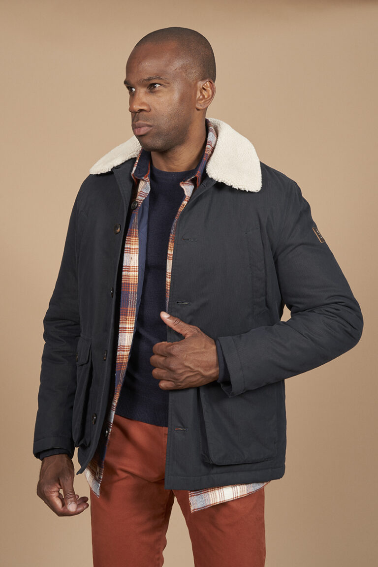 Jacquard and cable half zip collar