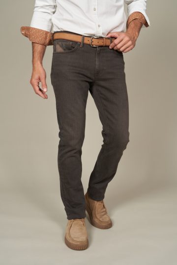 Jean stretch regular tapered coloré