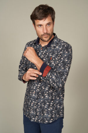 Chemise à motifs fleurs fond dégradé