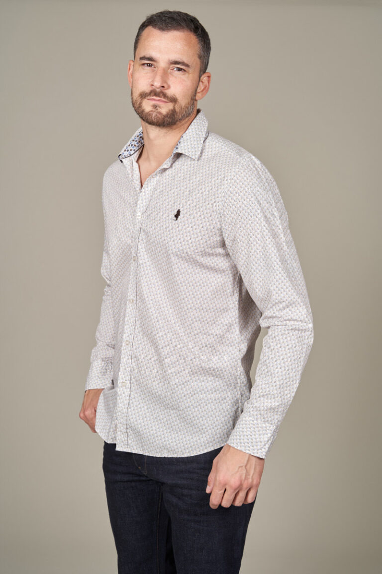 Plain dyed velvet corduroy shirt