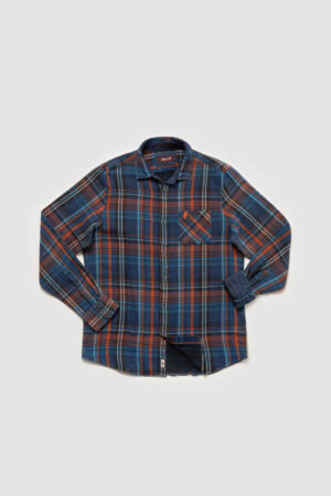 Printed shirt with arrows pattern