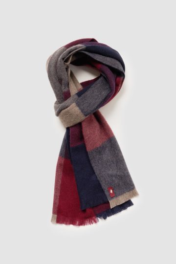 Checked wool scarf