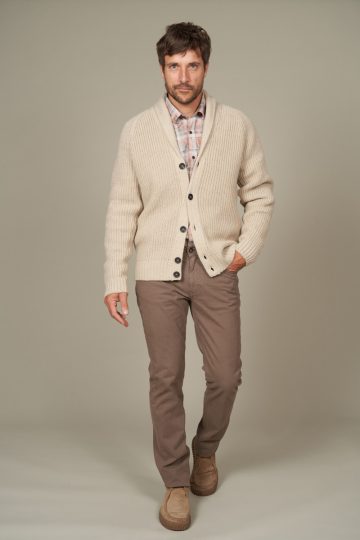 Gilet boutonné col châle maille perlée