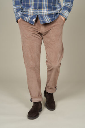 Stand-up collar cable vest