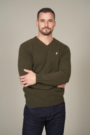 Wool V-neck sweater: