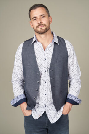 Wool V-neck sweater: